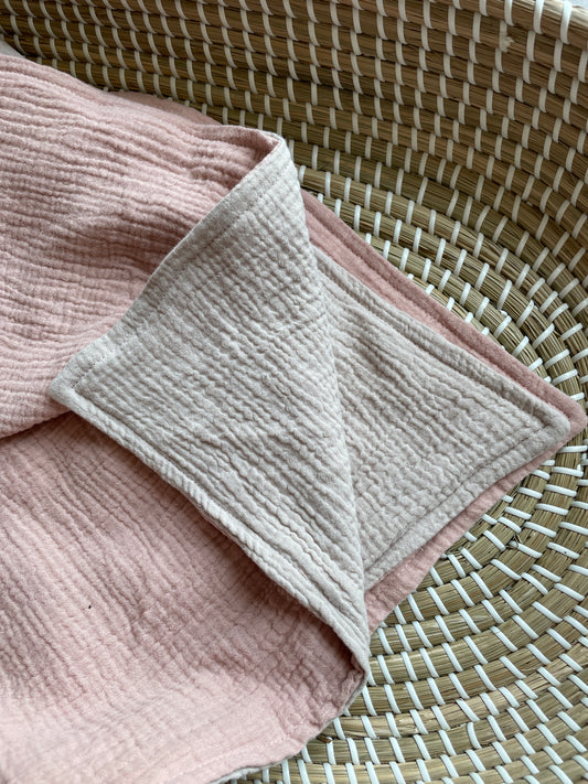 Babydeken met naam - Hydrofiel stof (lente/zomer)