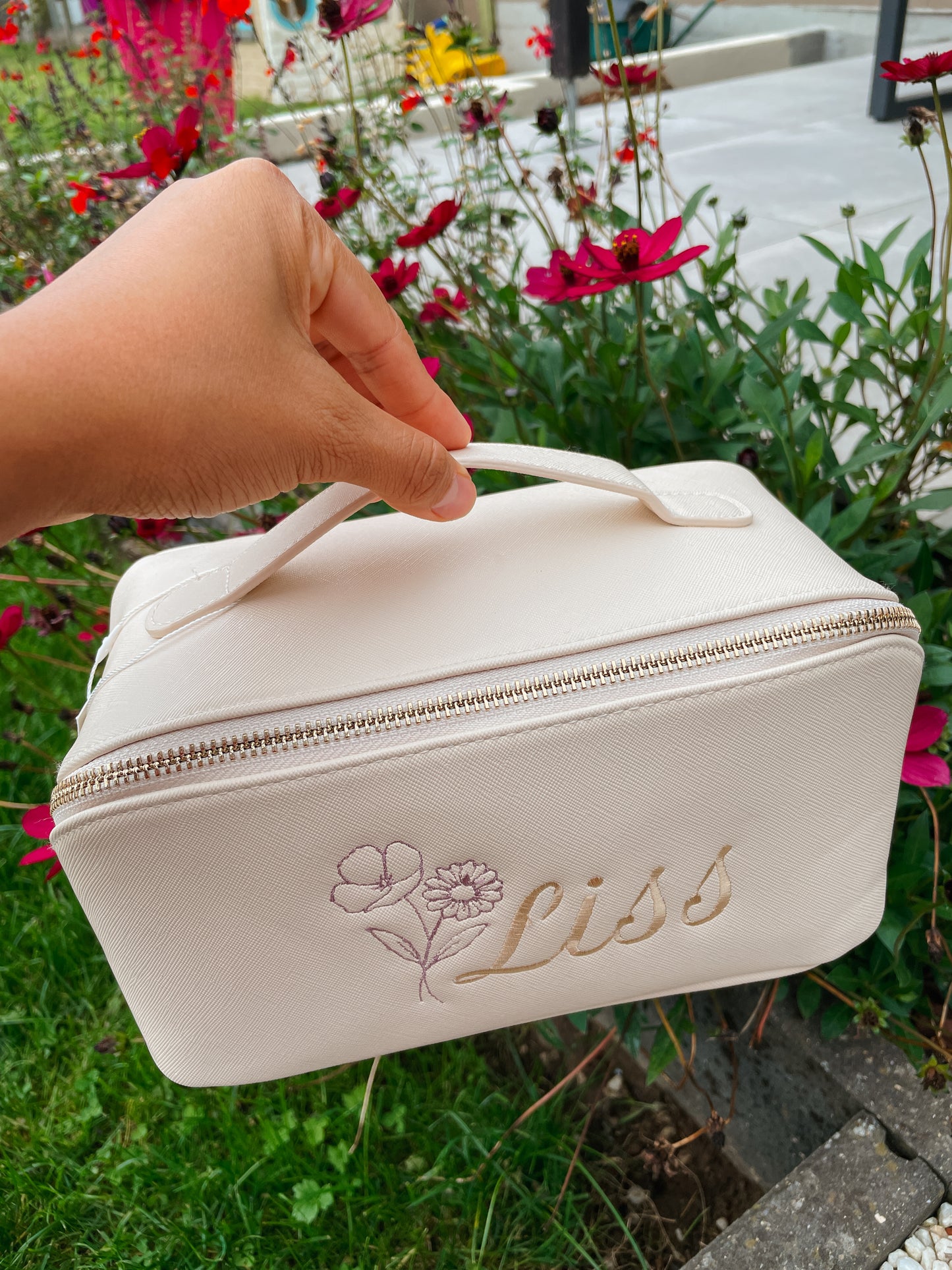 Beauty Case met ritssluiting met naam/tekst - geborduurd