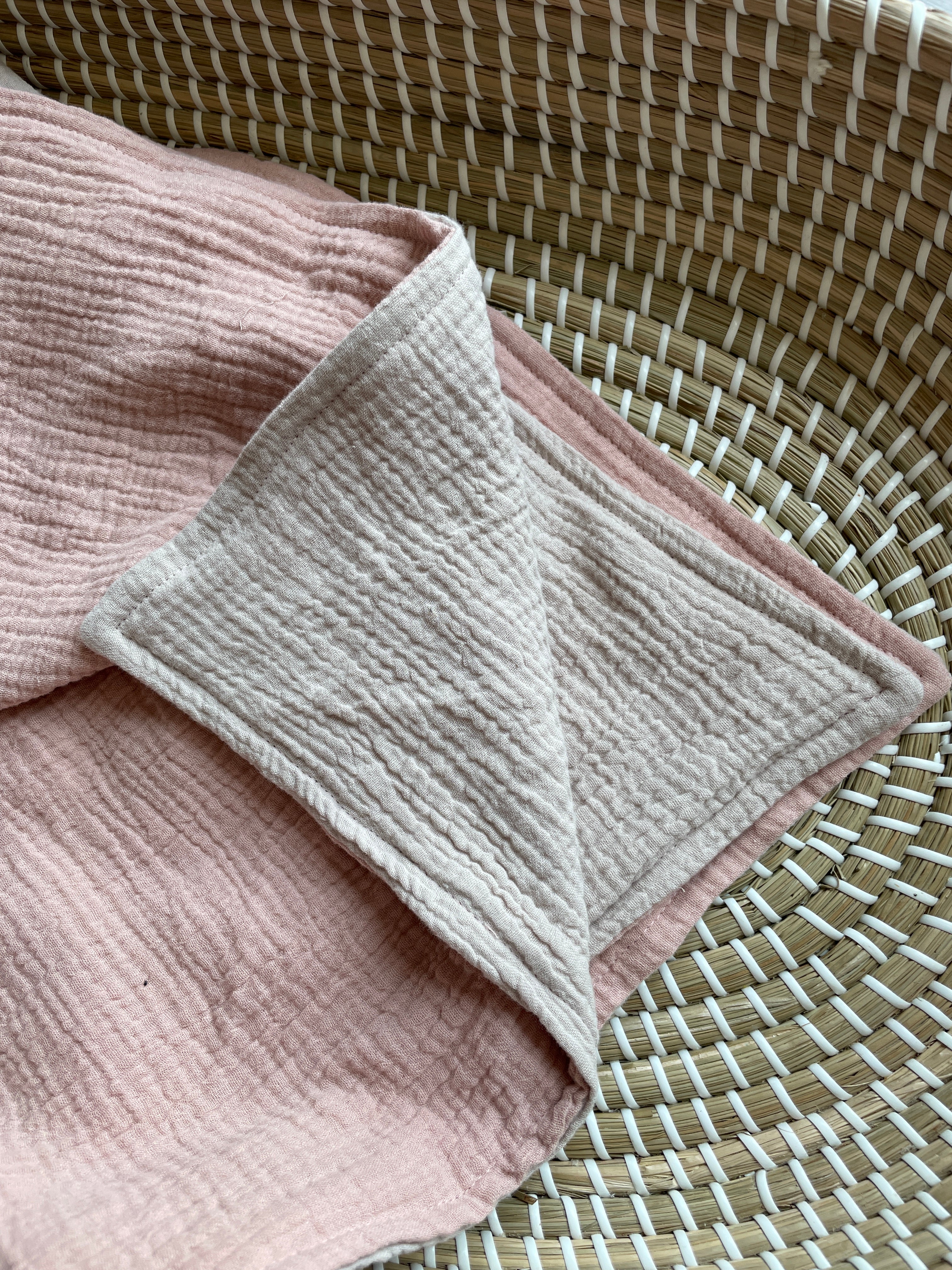 Babydeken met naam - Hydrofiel stof (lente/zomer)