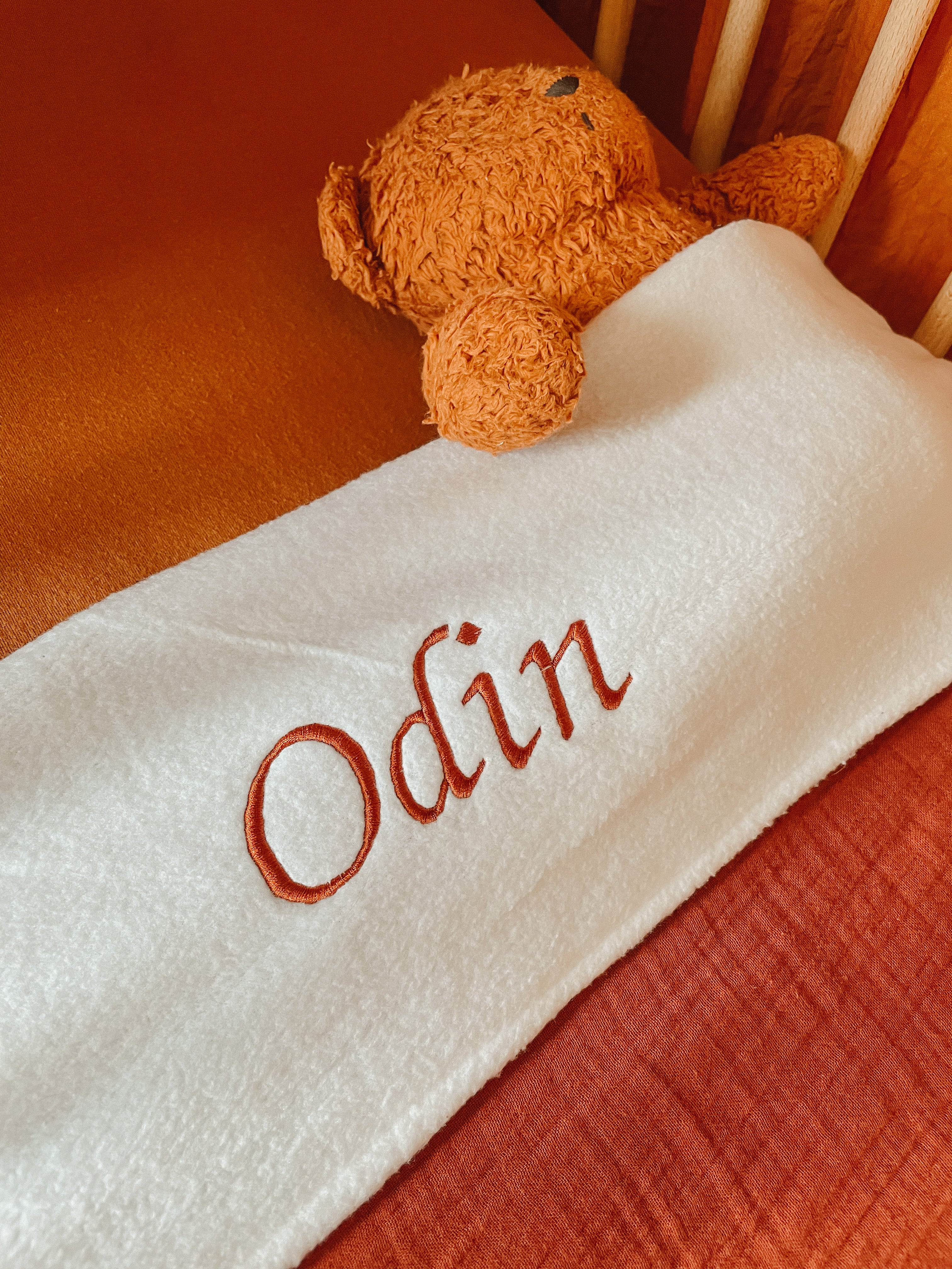 Babydeken met naam geborduurd - Fleece & Hydrofiel stof (herfst/winter)